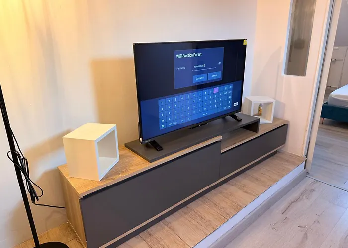 Vertical Forest House شقة